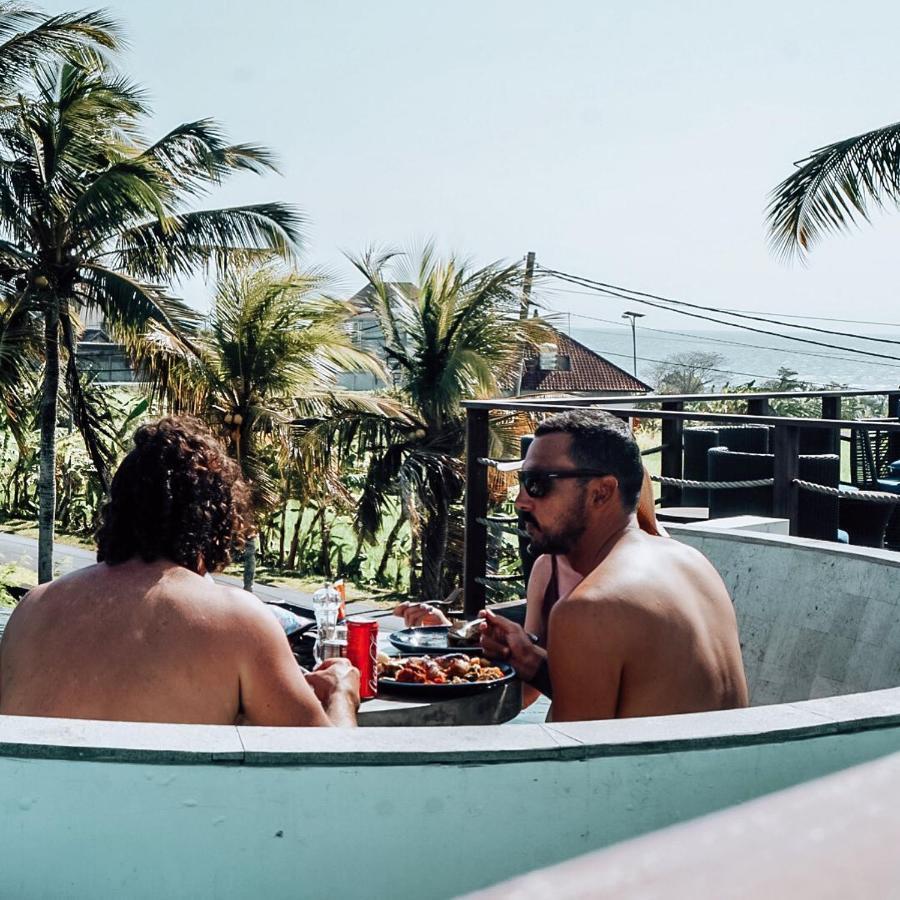 Swell Hotel, Pool Bar & Restaurant Tanah Lot Buitenkant foto