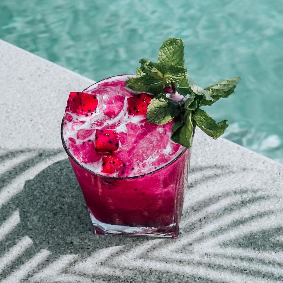 Swell Hotel, Pool Bar & Restaurant Tanah Lot Buitenkant foto