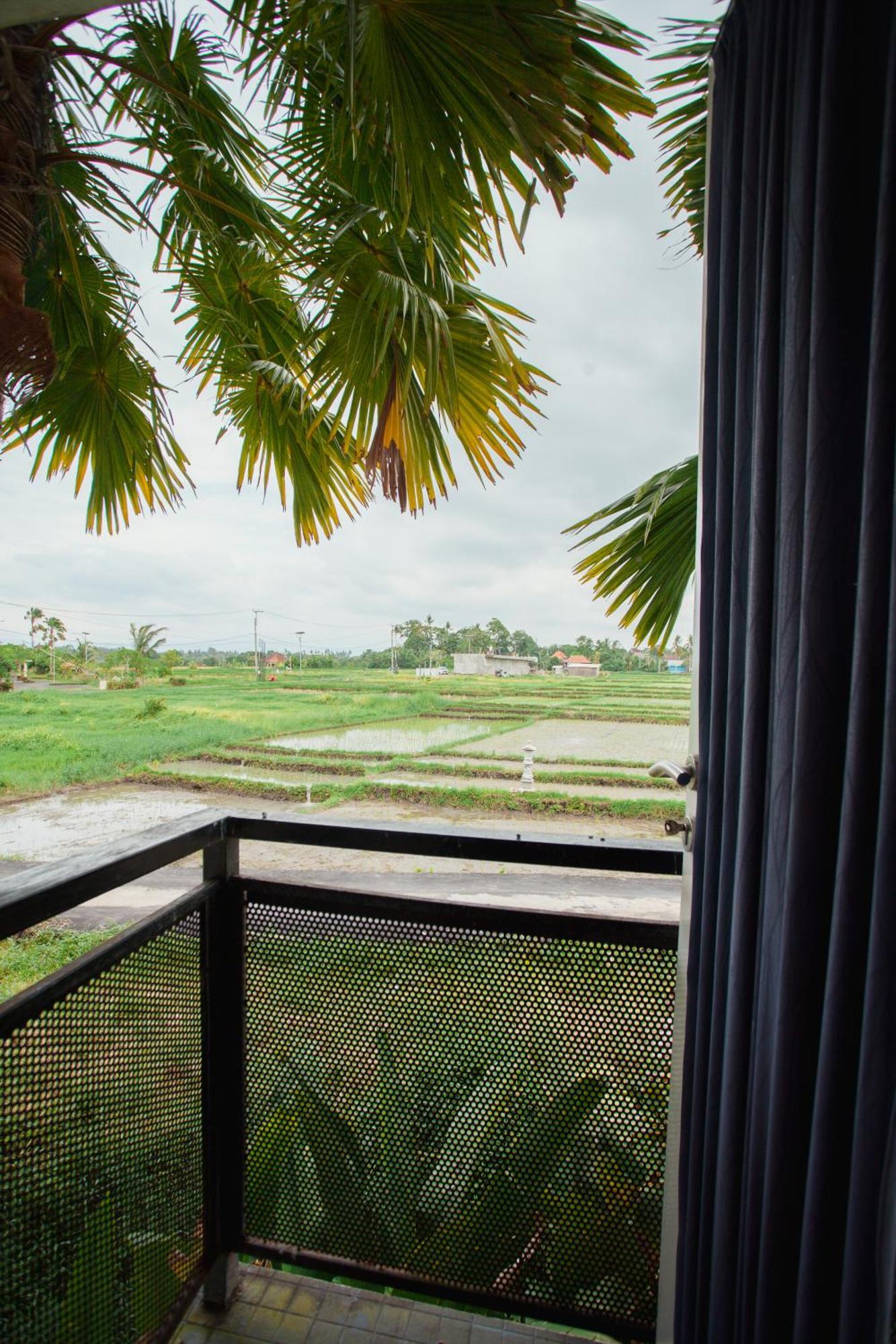Swell Hotel, Pool Bar & Restaurant Tanah Lot Buitenkant foto